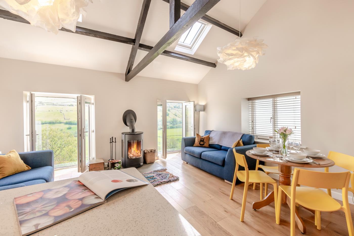 2 Bedroom Cottage in Richmond