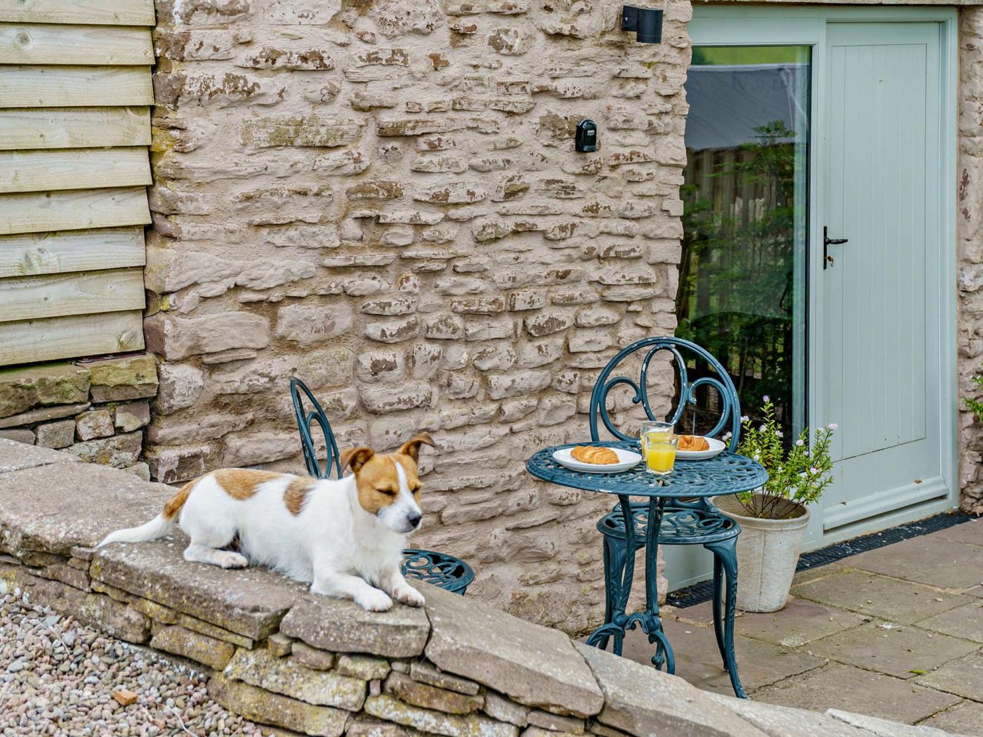 Property image 2 for HC76606