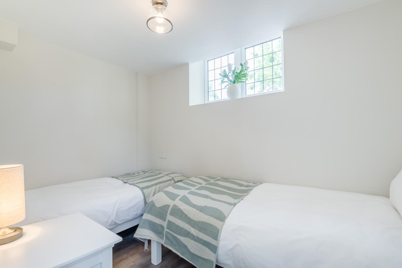 Property image 16 for HC282197