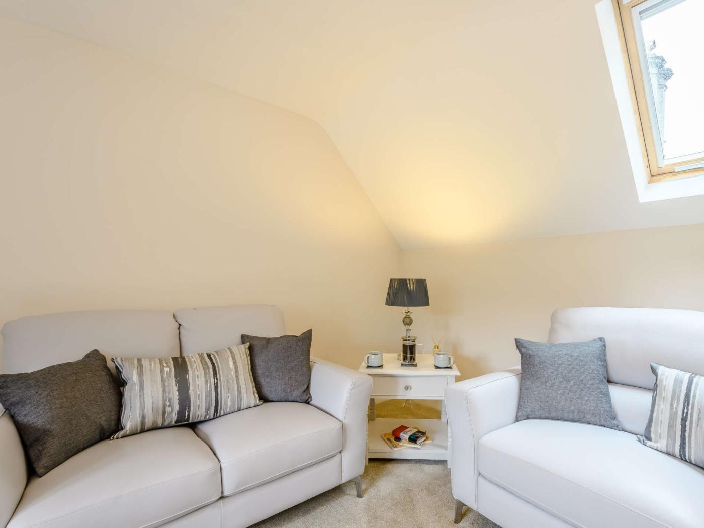 Property image 8 for HC83343
