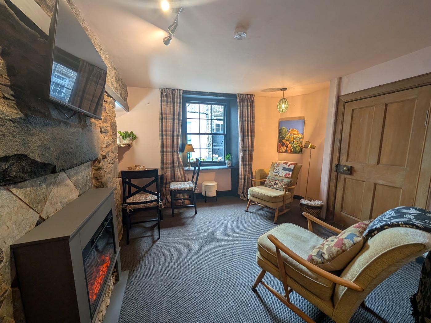 Property image 3 for HC83459