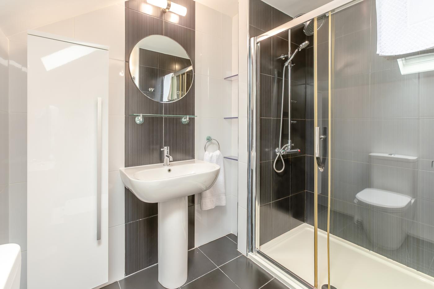 Property image 21 for HC87256