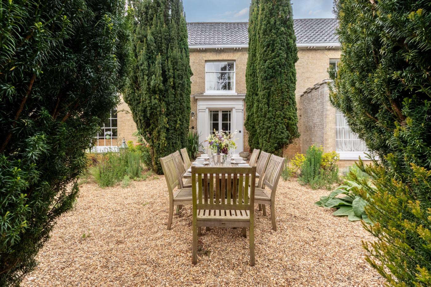 4 Bedroom Cottage in Dilham