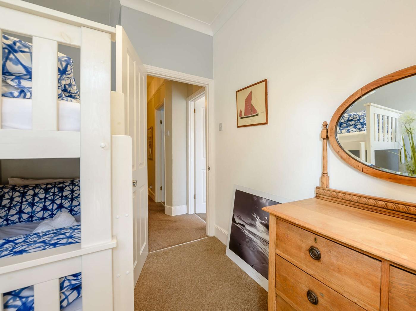 Property image 27 for HC90220