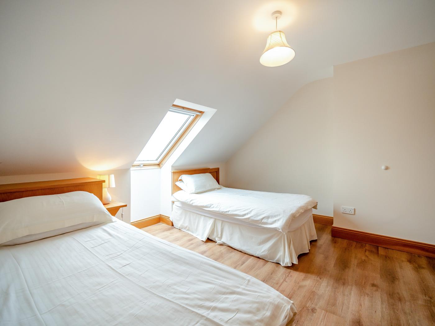 Property image 26 for HC278579