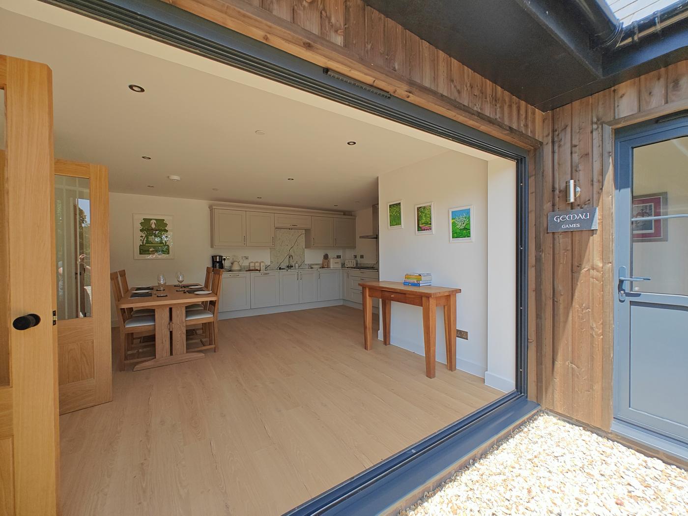Property image 8 for HC282598