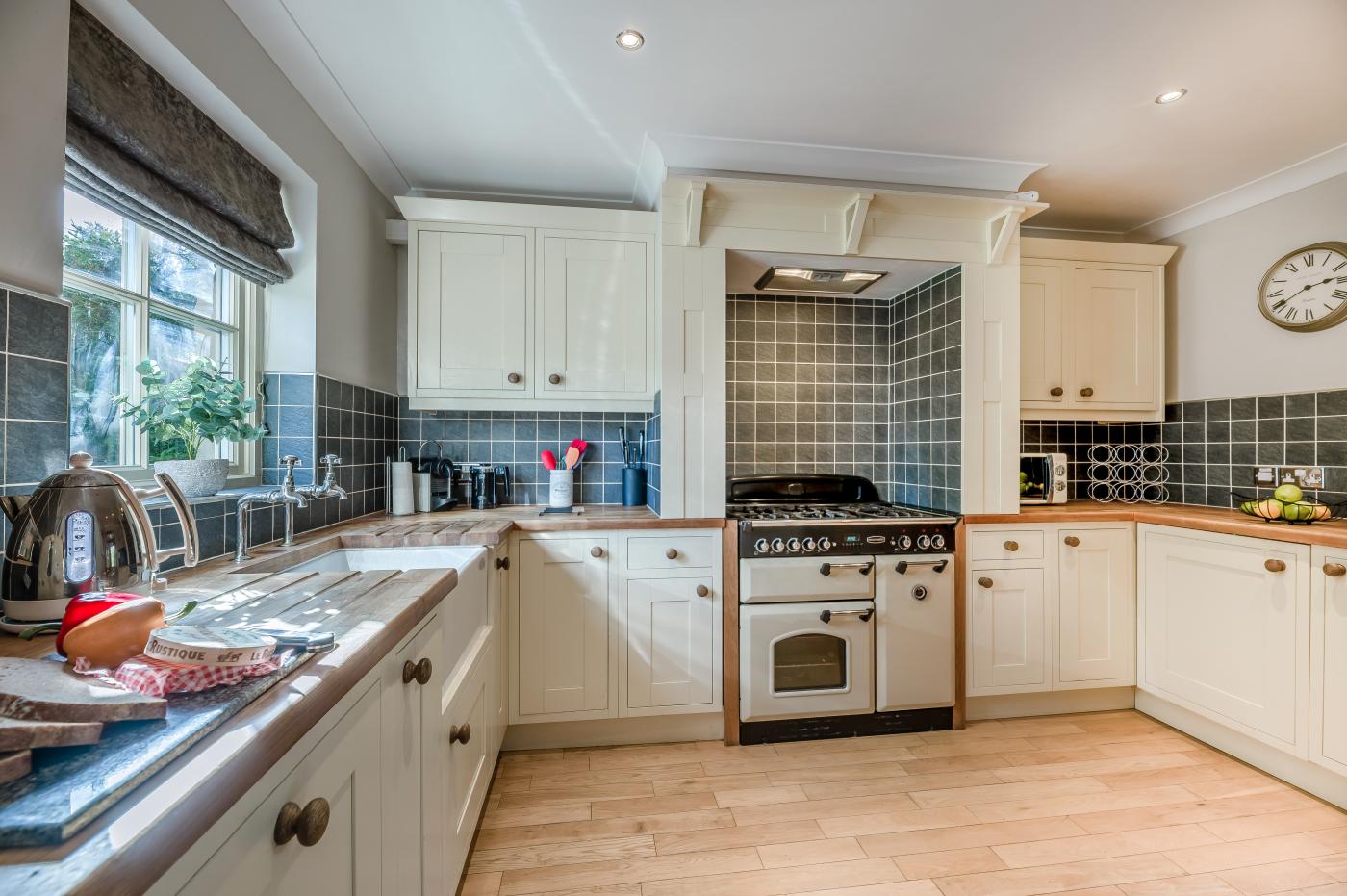Property image 6 for HC77990