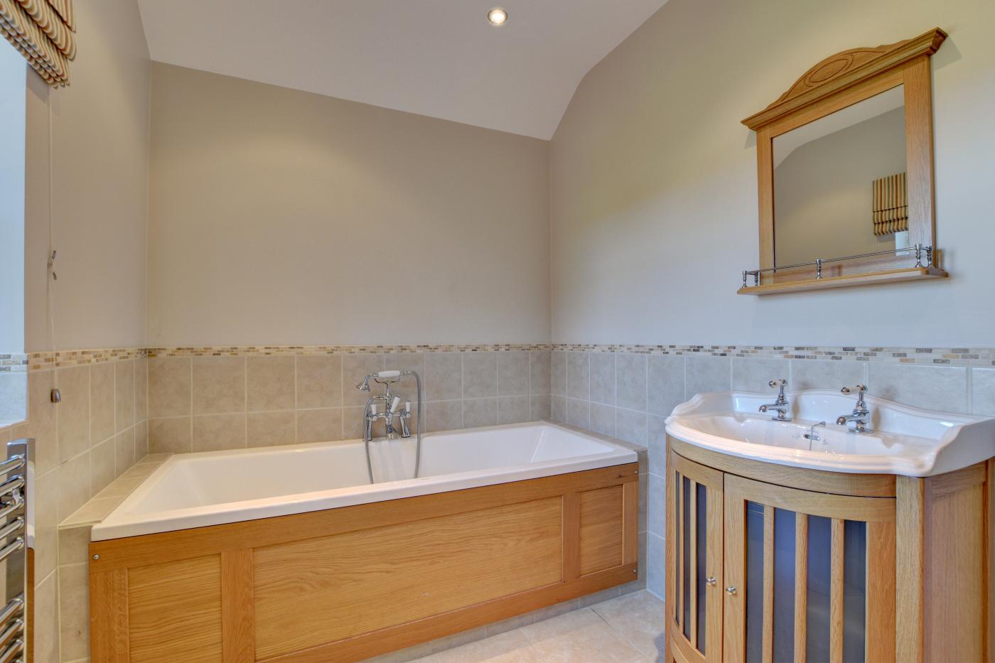 Property image 21 for HC269675