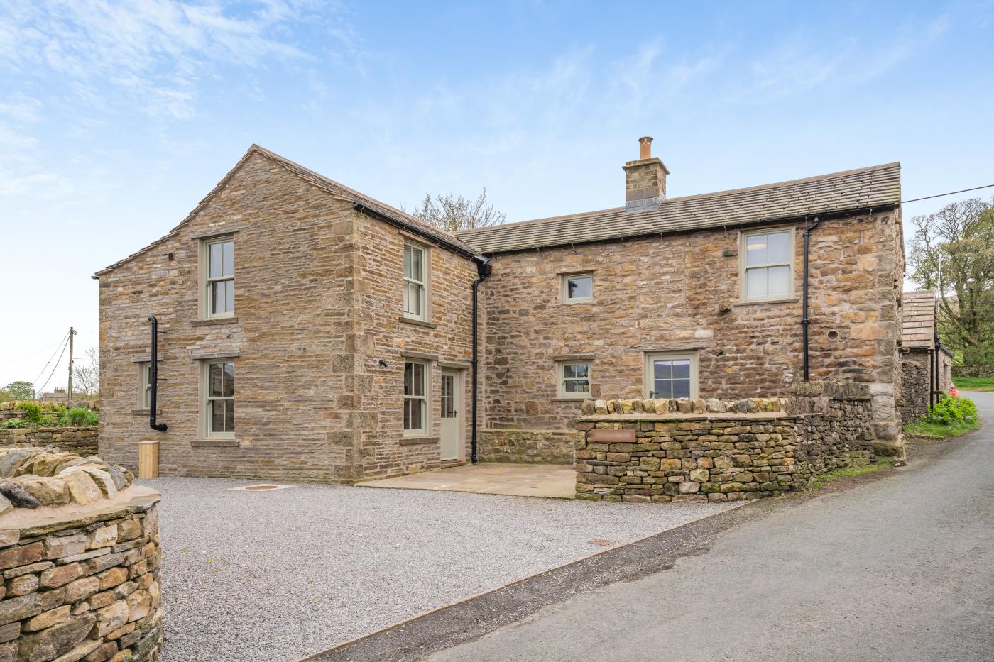 3 Bedroom Cottage in Burtersett
