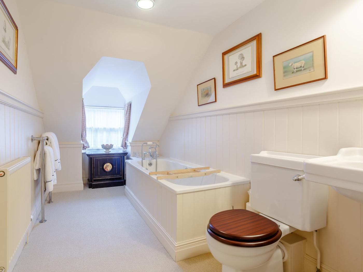 Property image 30 for HC76226