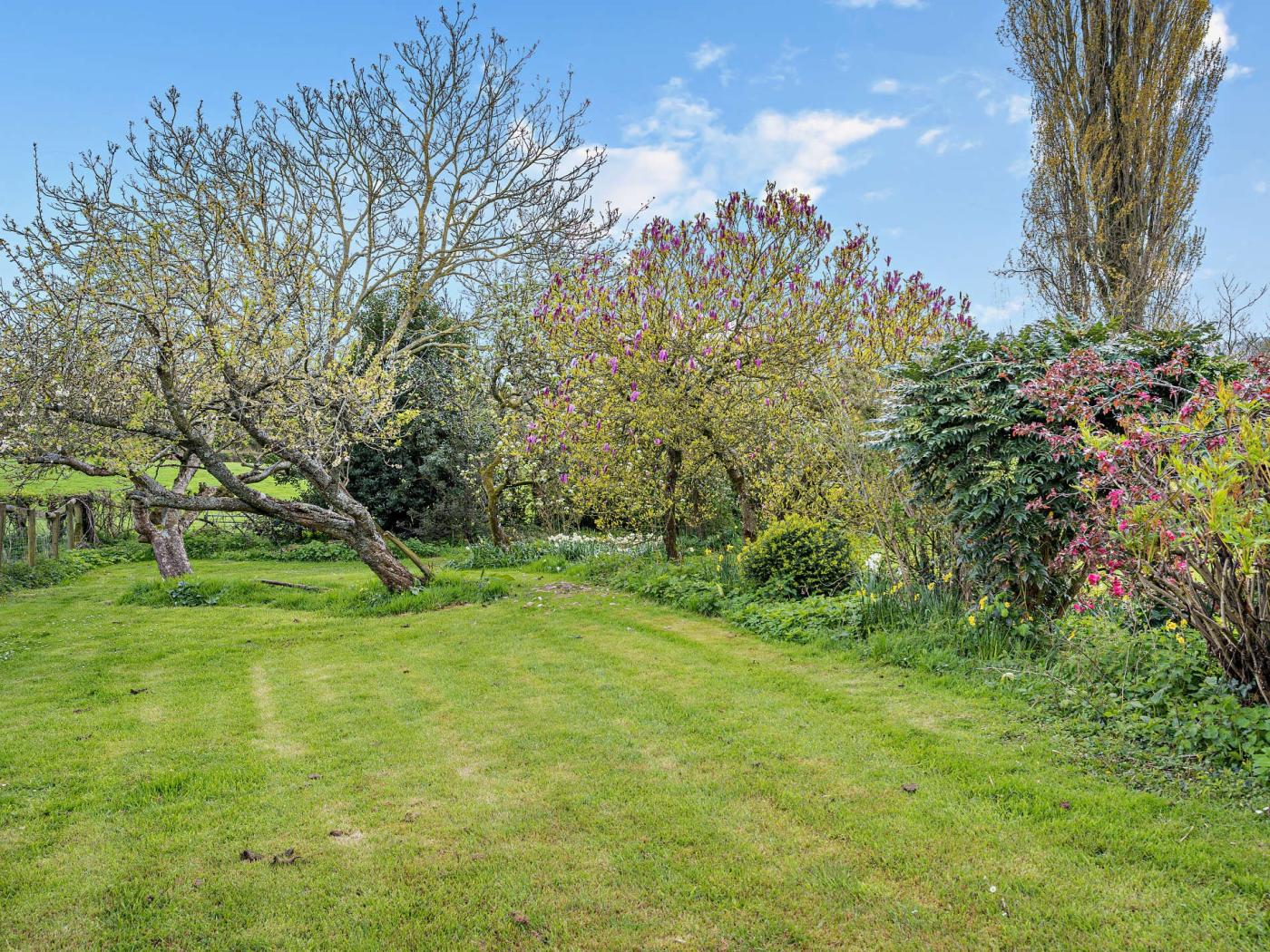 Property image 19 for HC73156