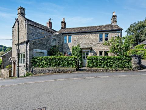 Holiday cottage, Calver (FCH44757)