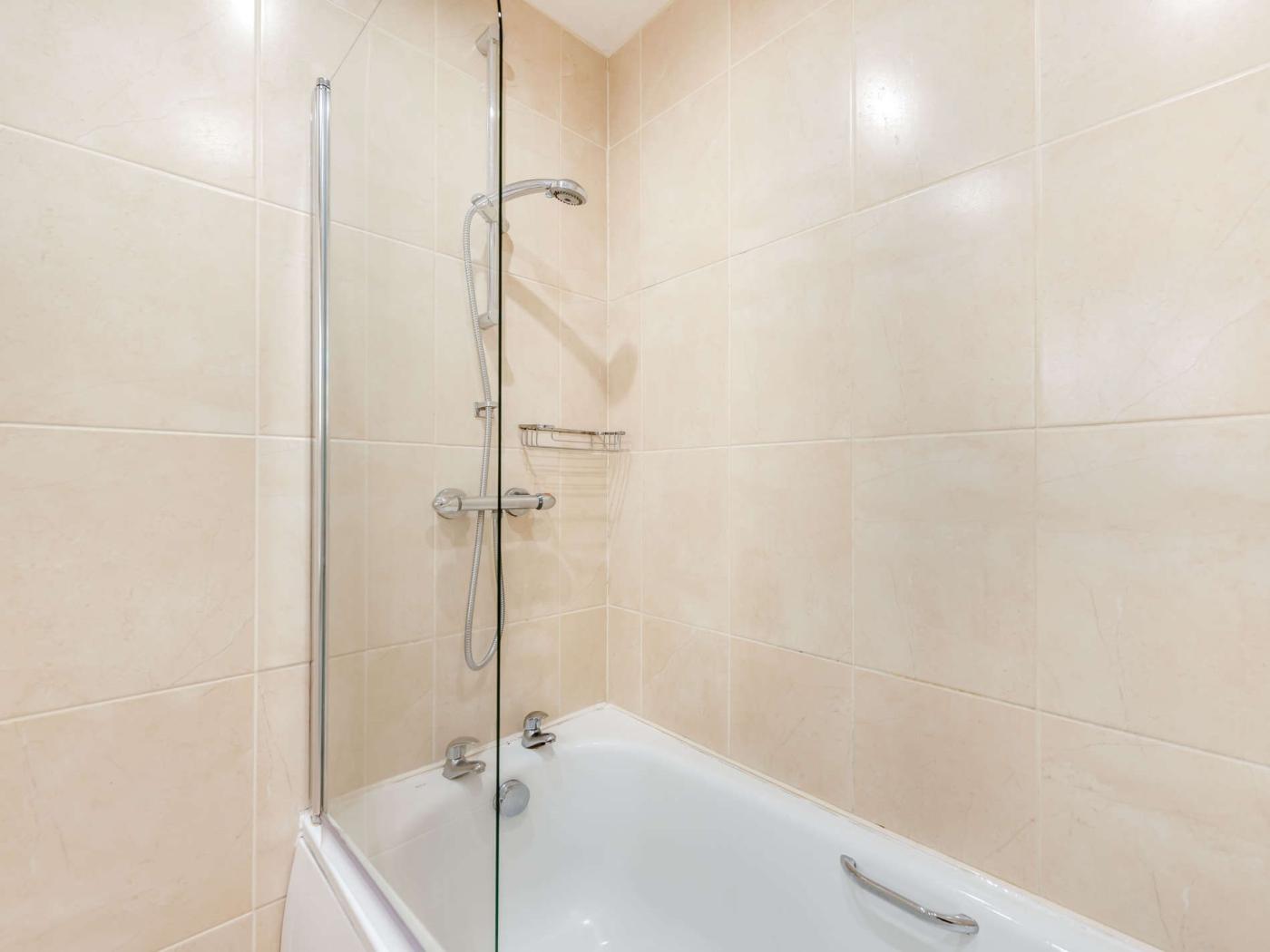 Property image 19 for HC79830