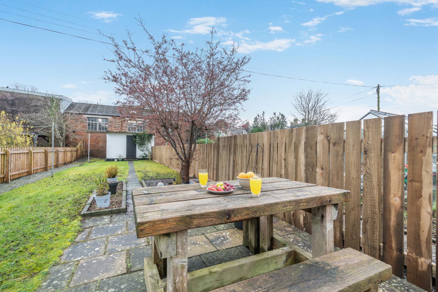 Property image 2 for HC285143