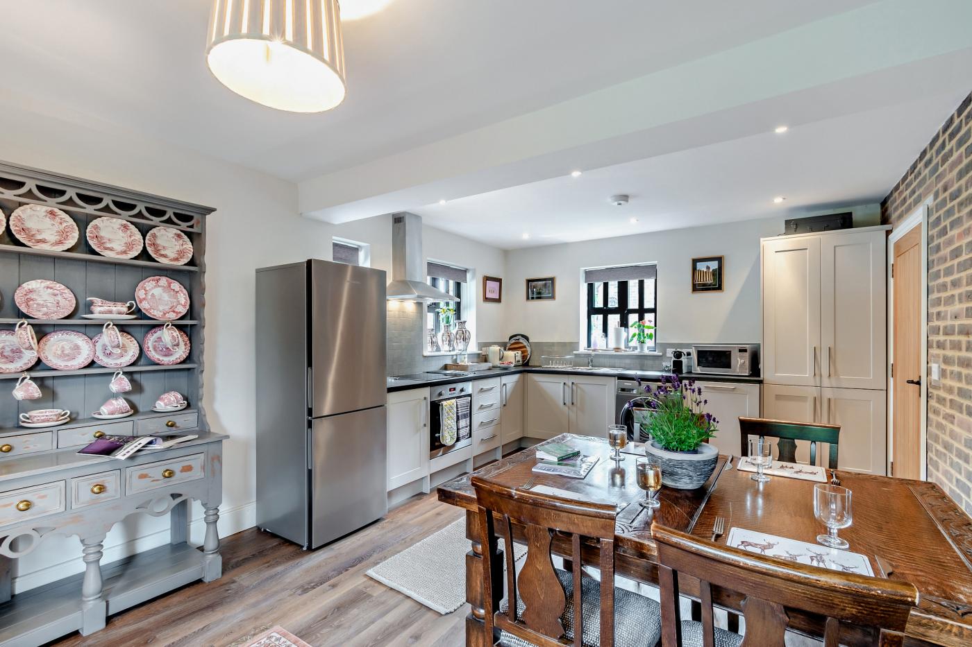 Property image 2 for HC277900