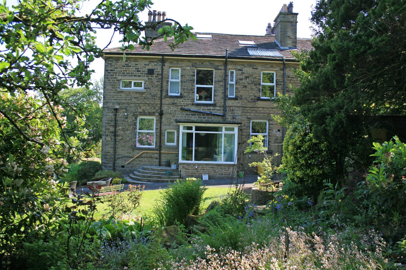 2 Bedroom Cottage in Shepley