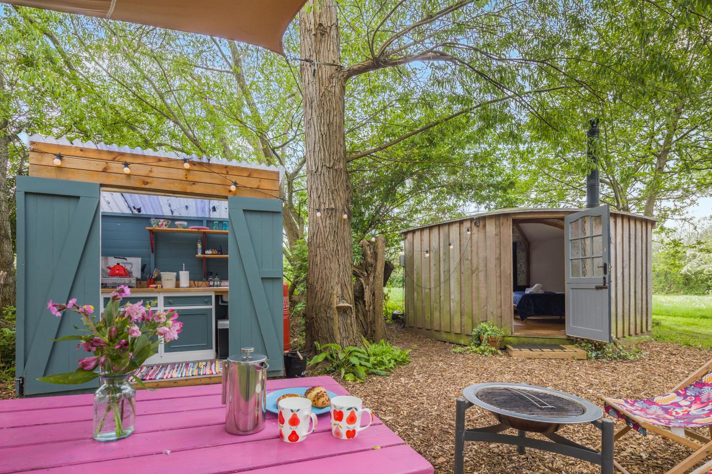 1 Bedroom Camping in Velindre