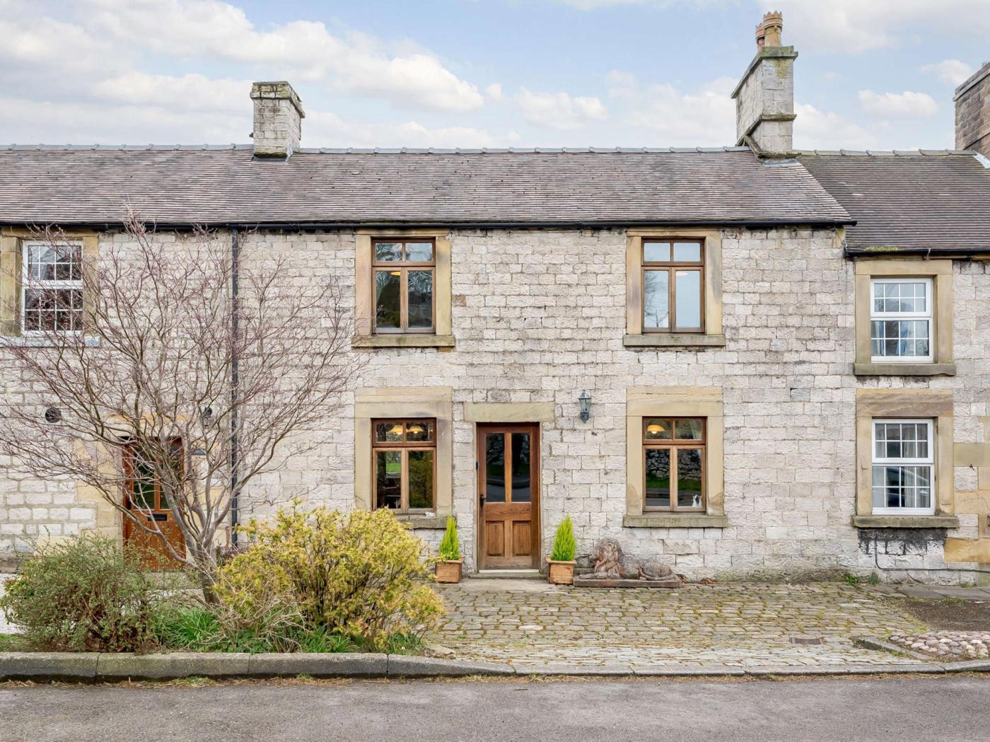 3 Bedroom Cottage in Buxton