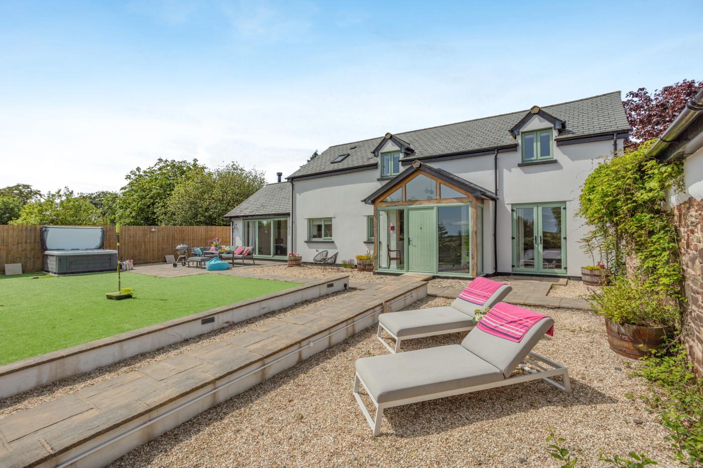 4 Bedroom Cottage in Torrington