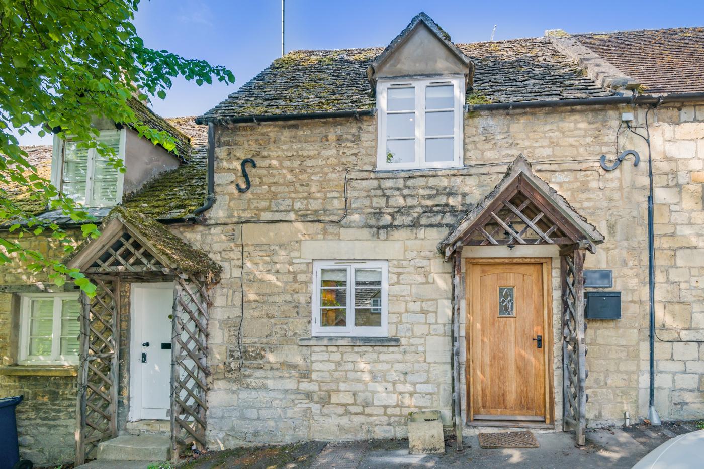 2 Bedroom Cottage in Winchcombe