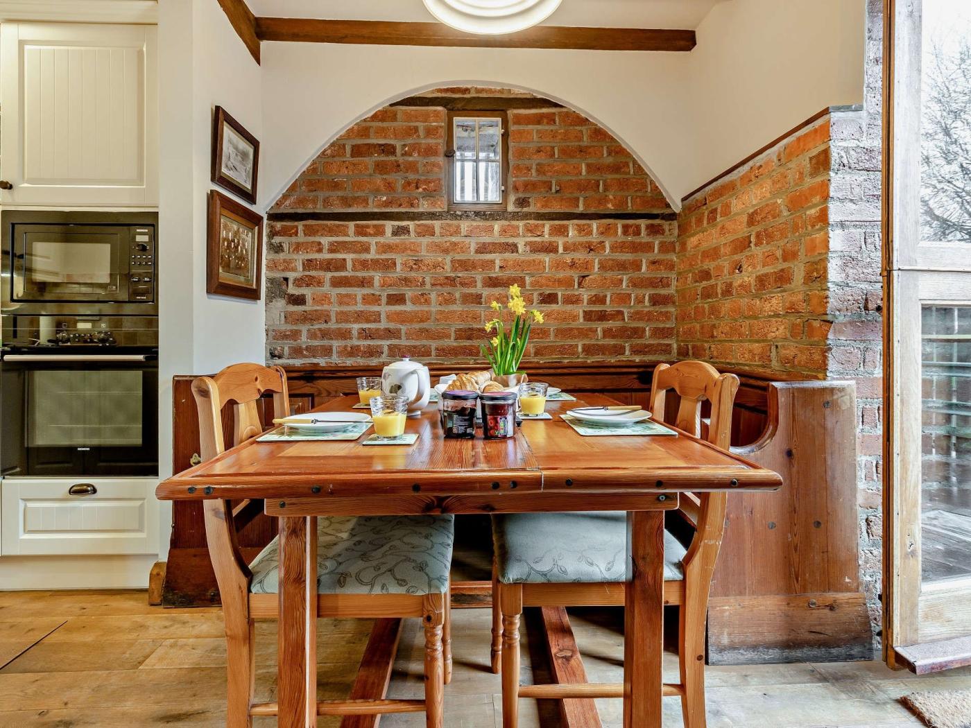 Property image 3 for HC94088