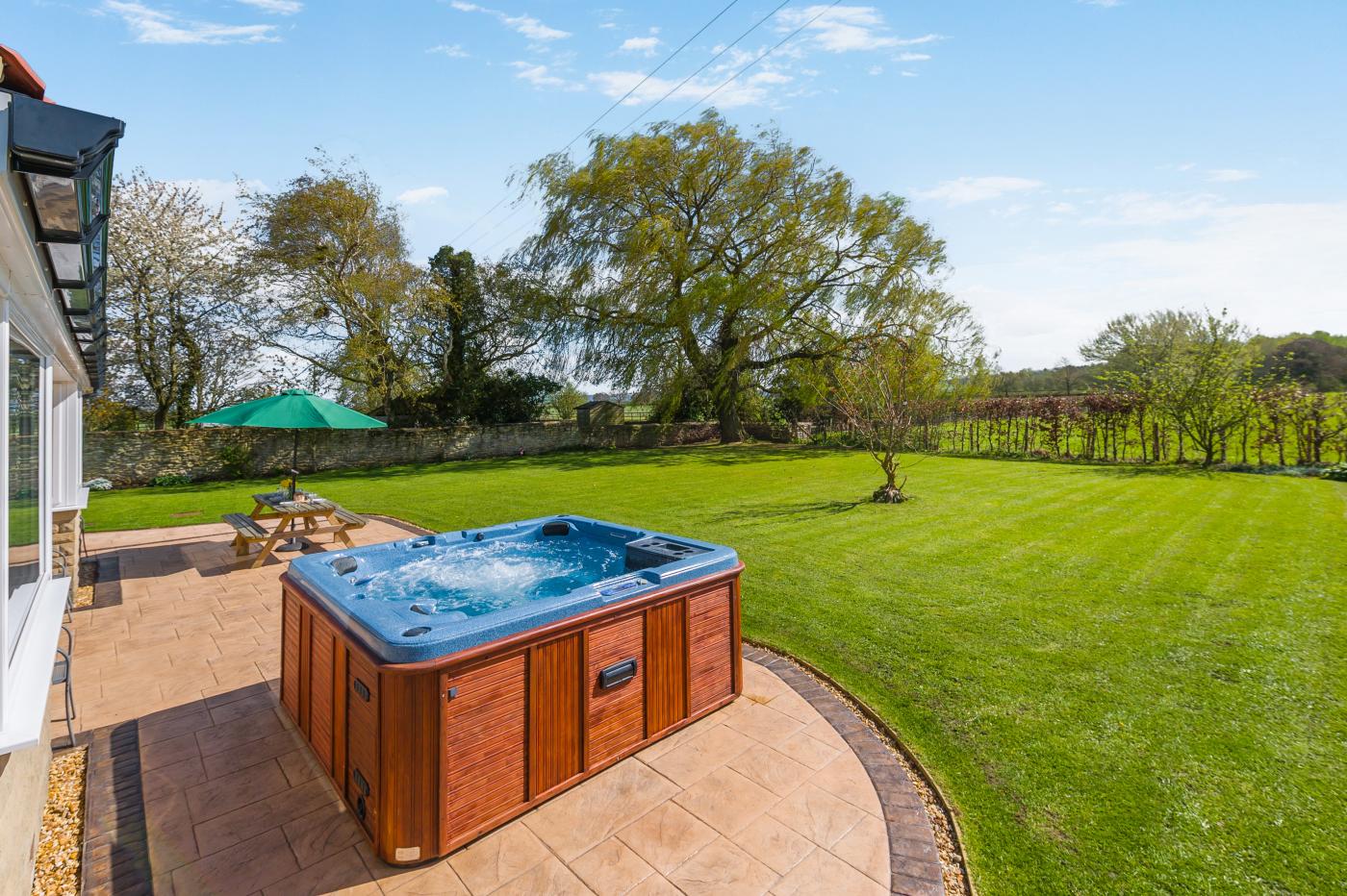 Property image 2 for HC285053