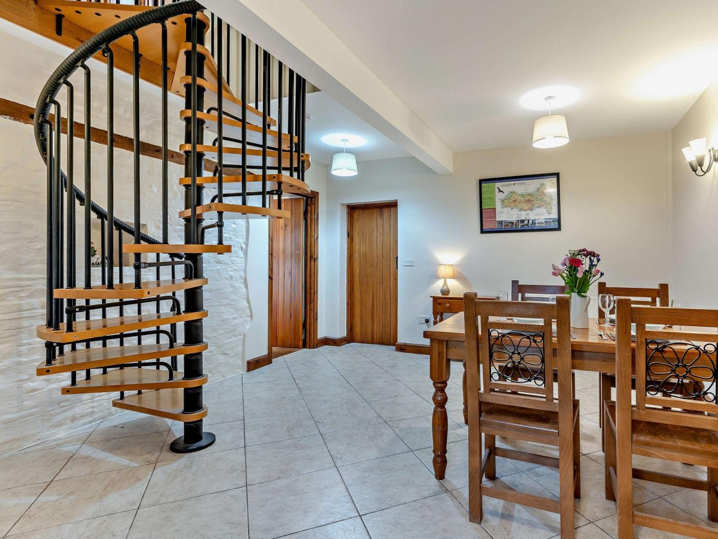 Property image 9 for HC7555