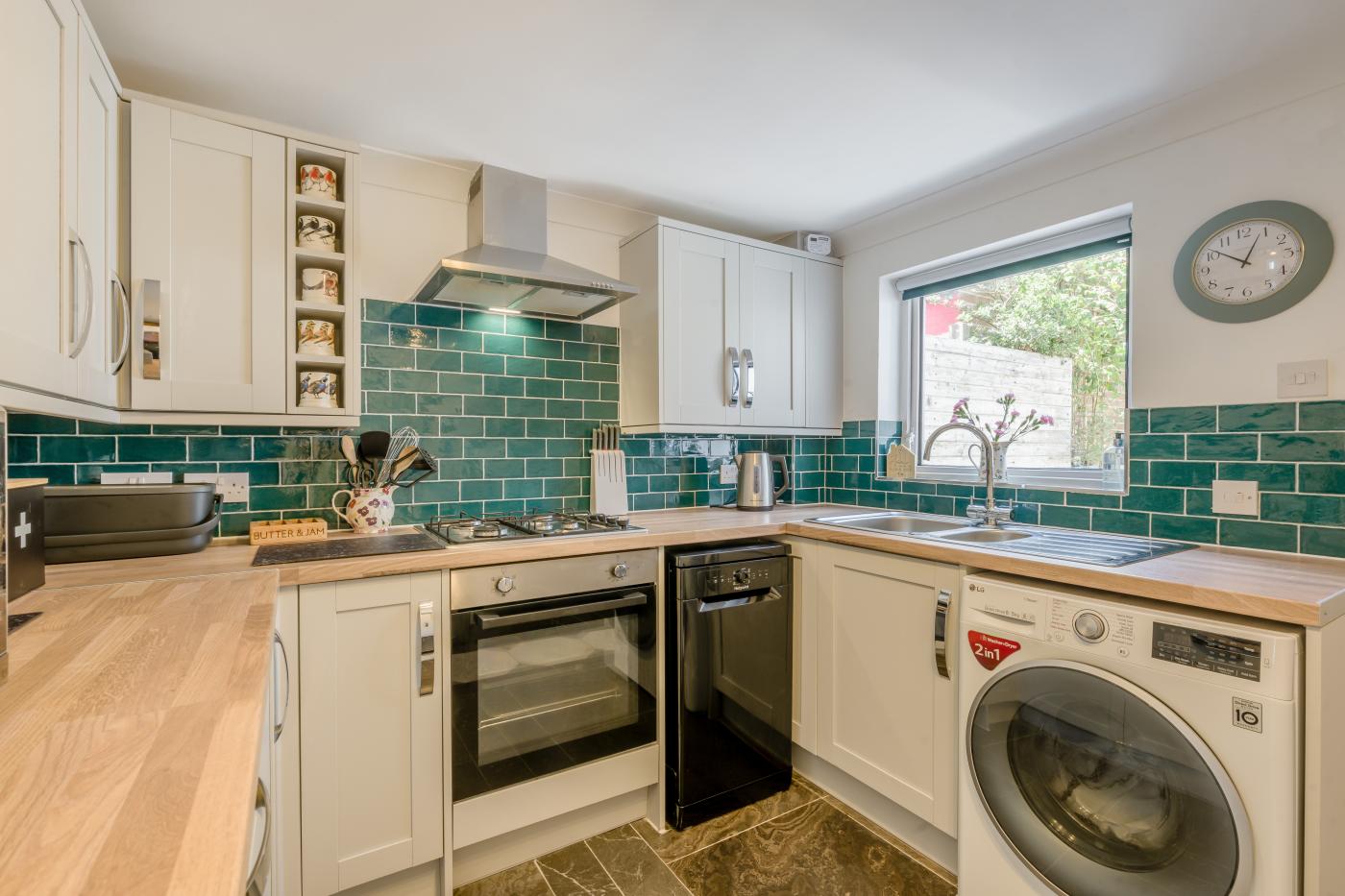 Property image 2 for HC280501
