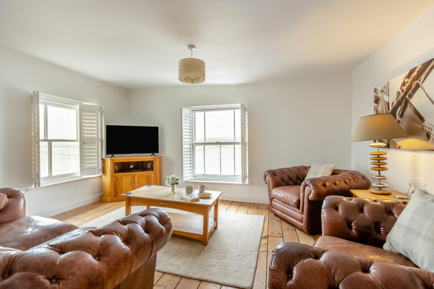 Property image 2 for HC5208