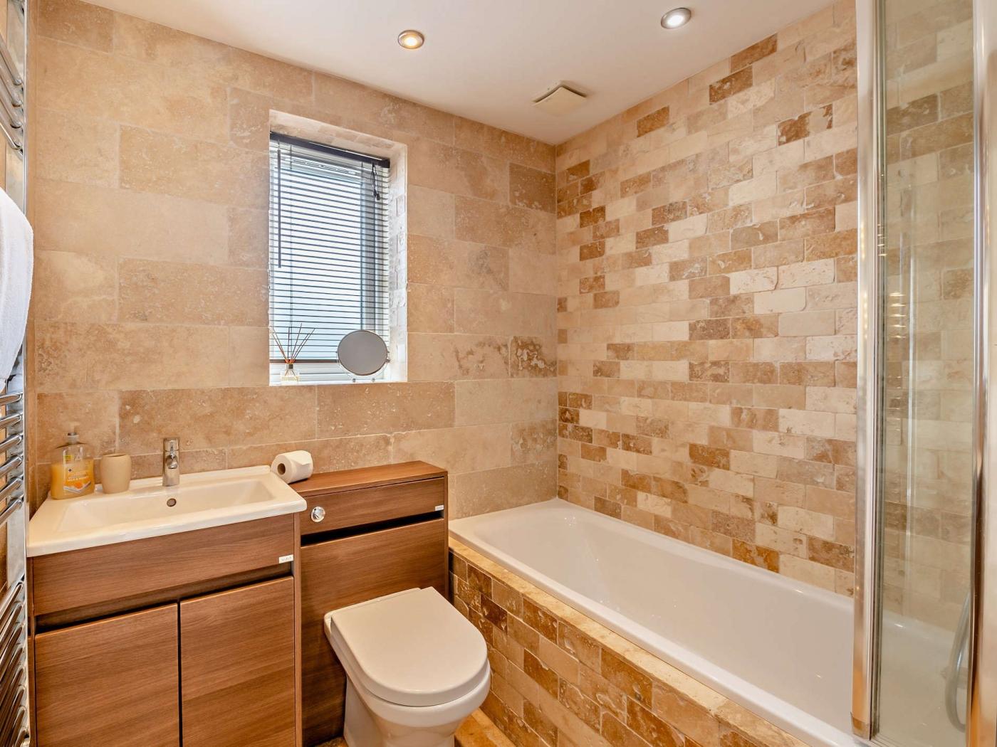 Property image 15 for HC75226