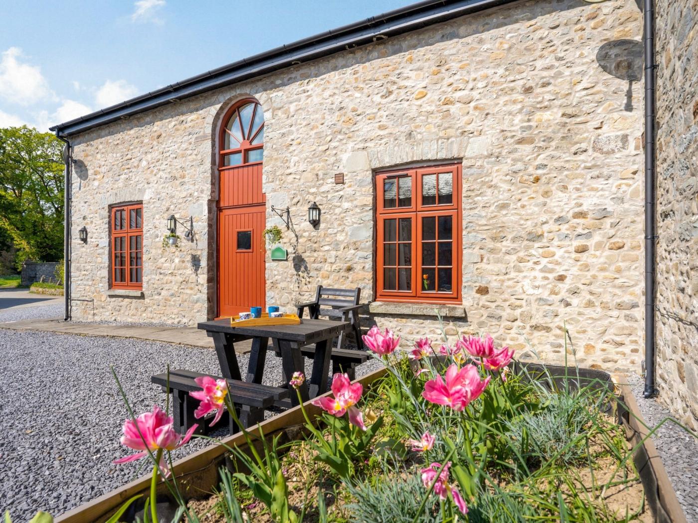 1 Bedroom Cottage in Llandovery