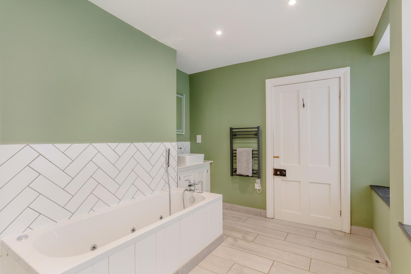 Property image 18 for HC85596