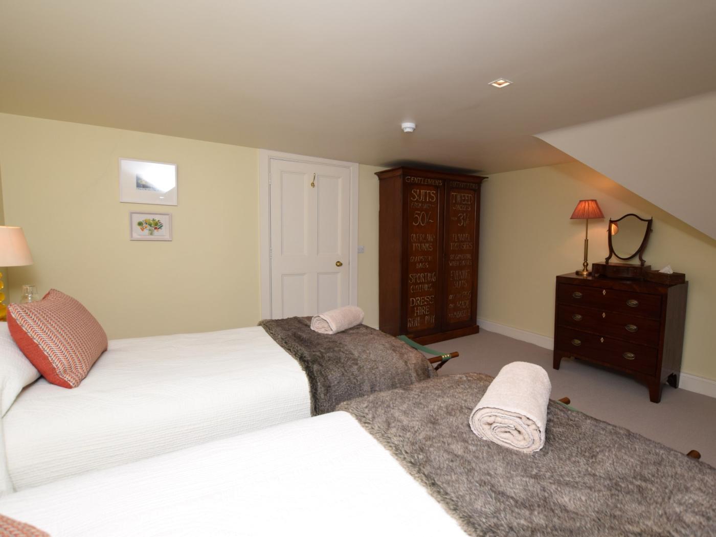 Property image 28 for HC76175