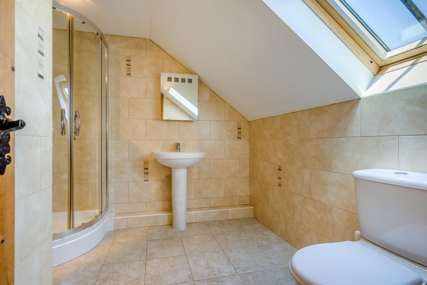 Property image 21 for HC2170