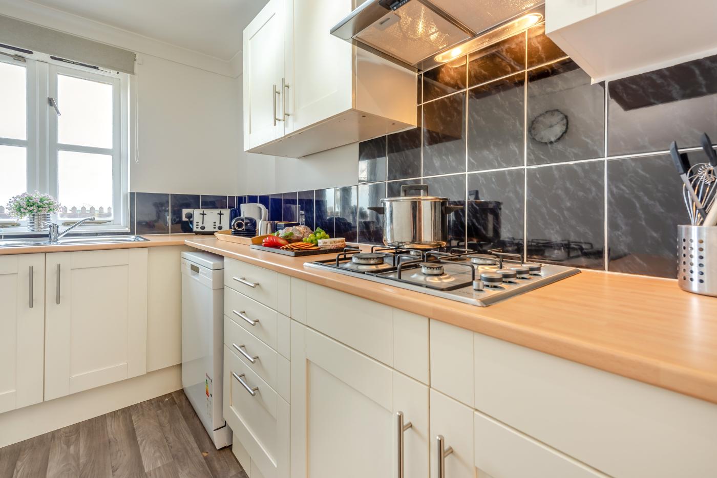 Property image 3 for HC83655