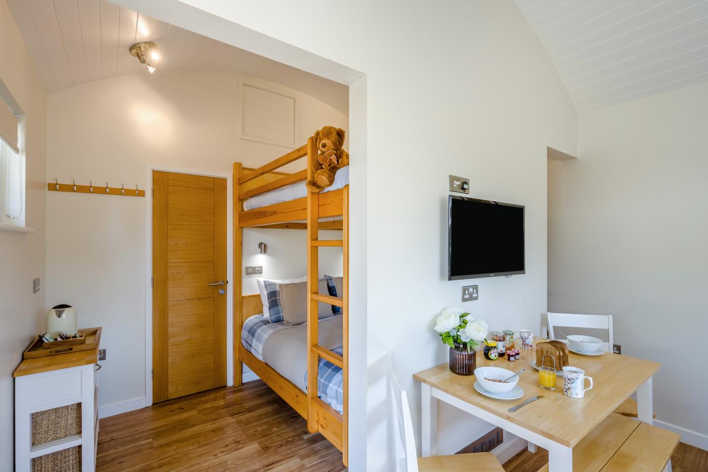 Property image 21 for HC266086