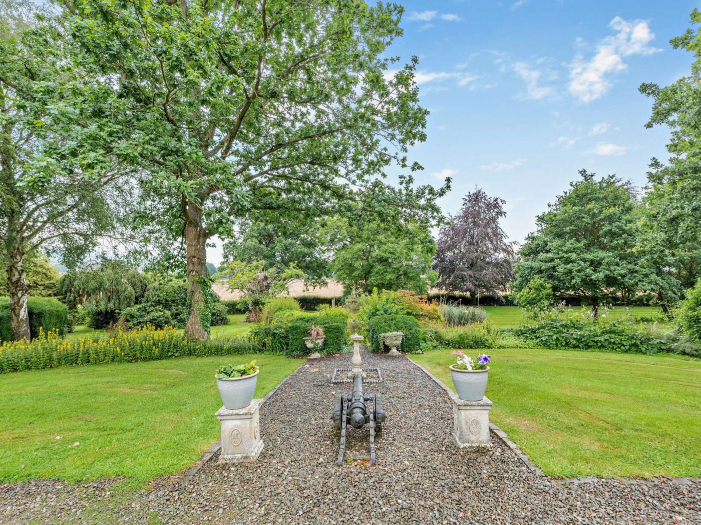 Property image 29 for HC92835