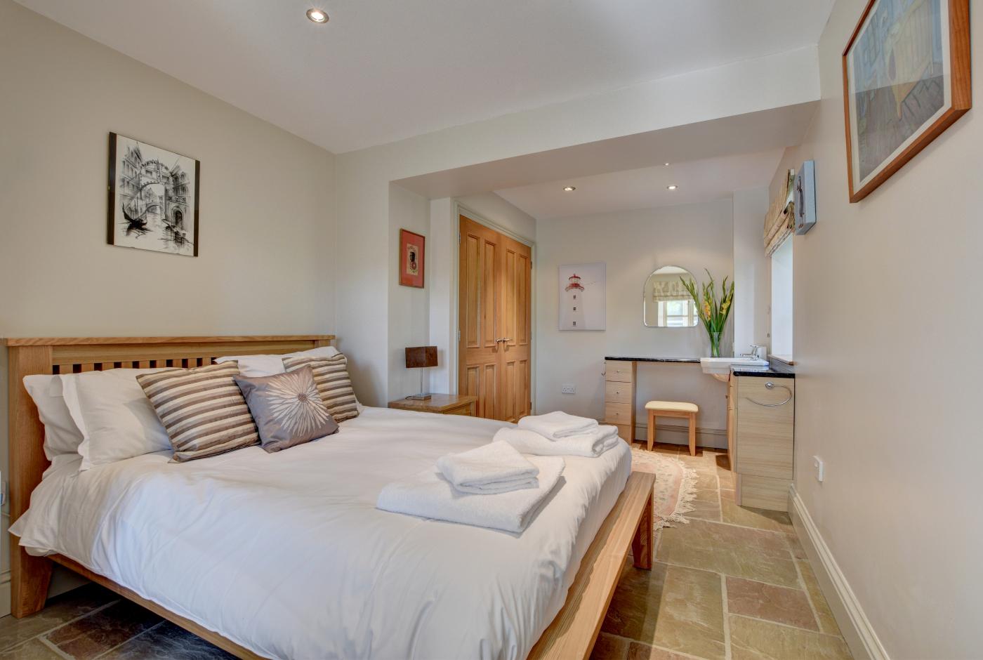 Property image 11 for HC269675