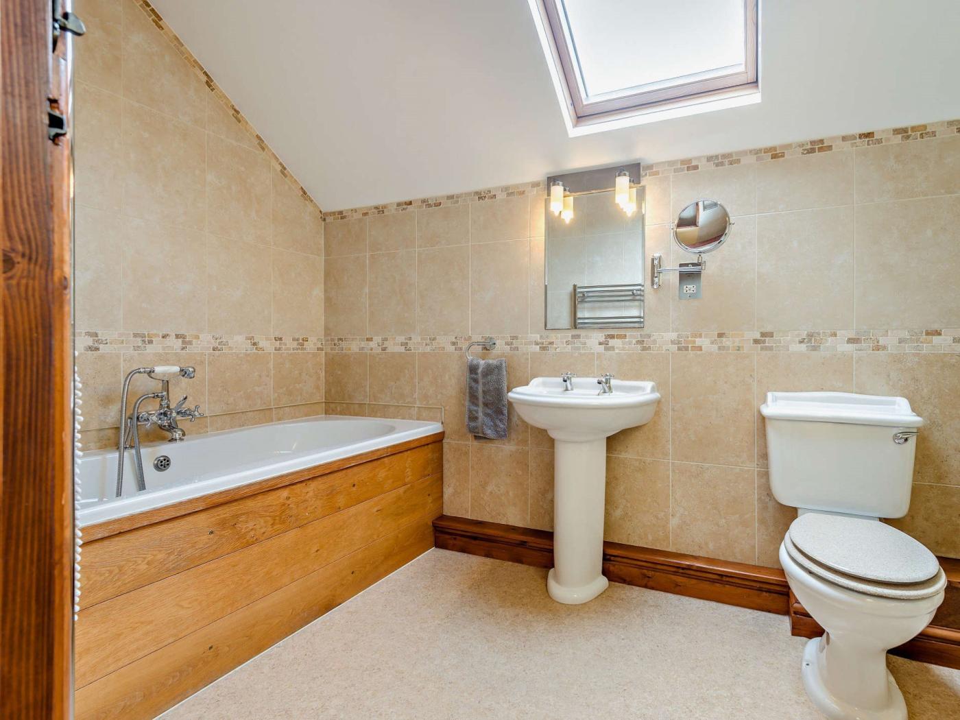 Property image 21 for HC79844