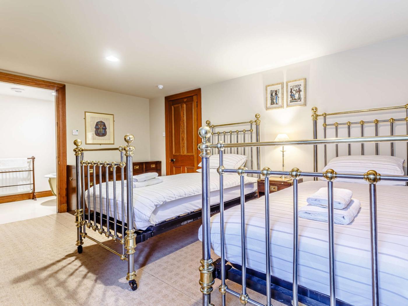 Property image 14 for HC76151