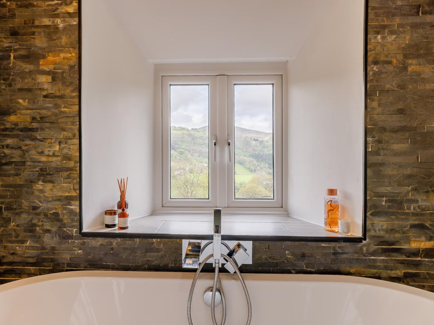 Property image 23 for HC92019