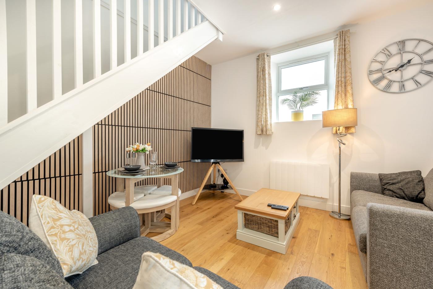 Property image 1 for HC95216