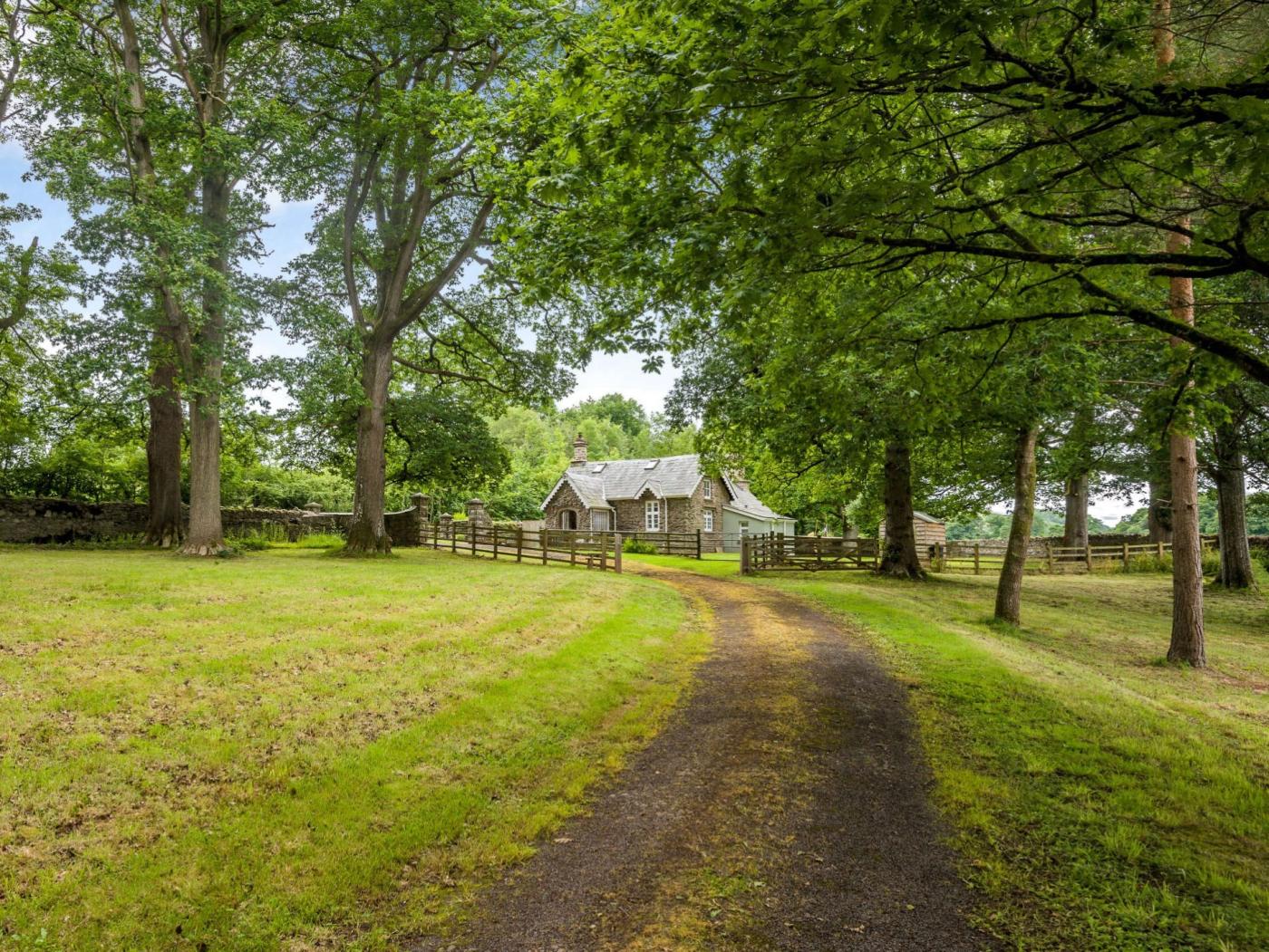 Property image 29 for HC88748