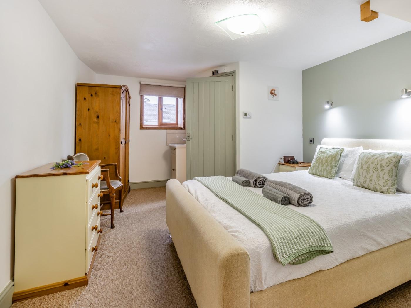 Property image 9 for HC92216