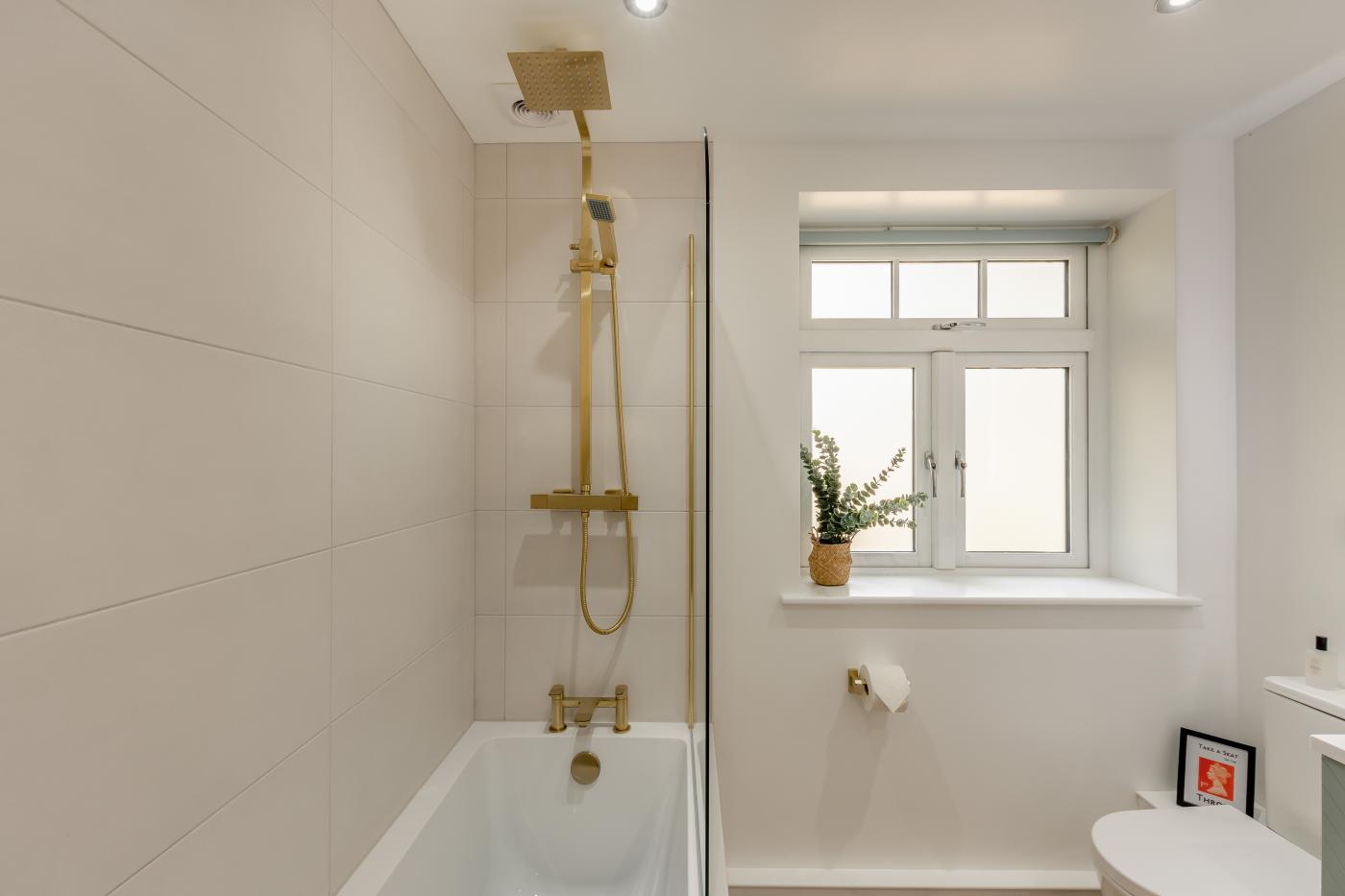 Property image 16 for HC283536