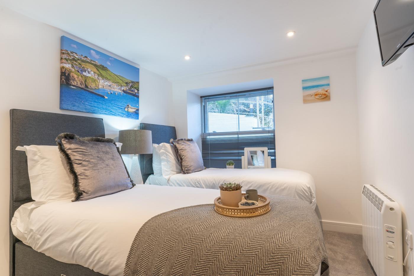Property image 19 for HC283789