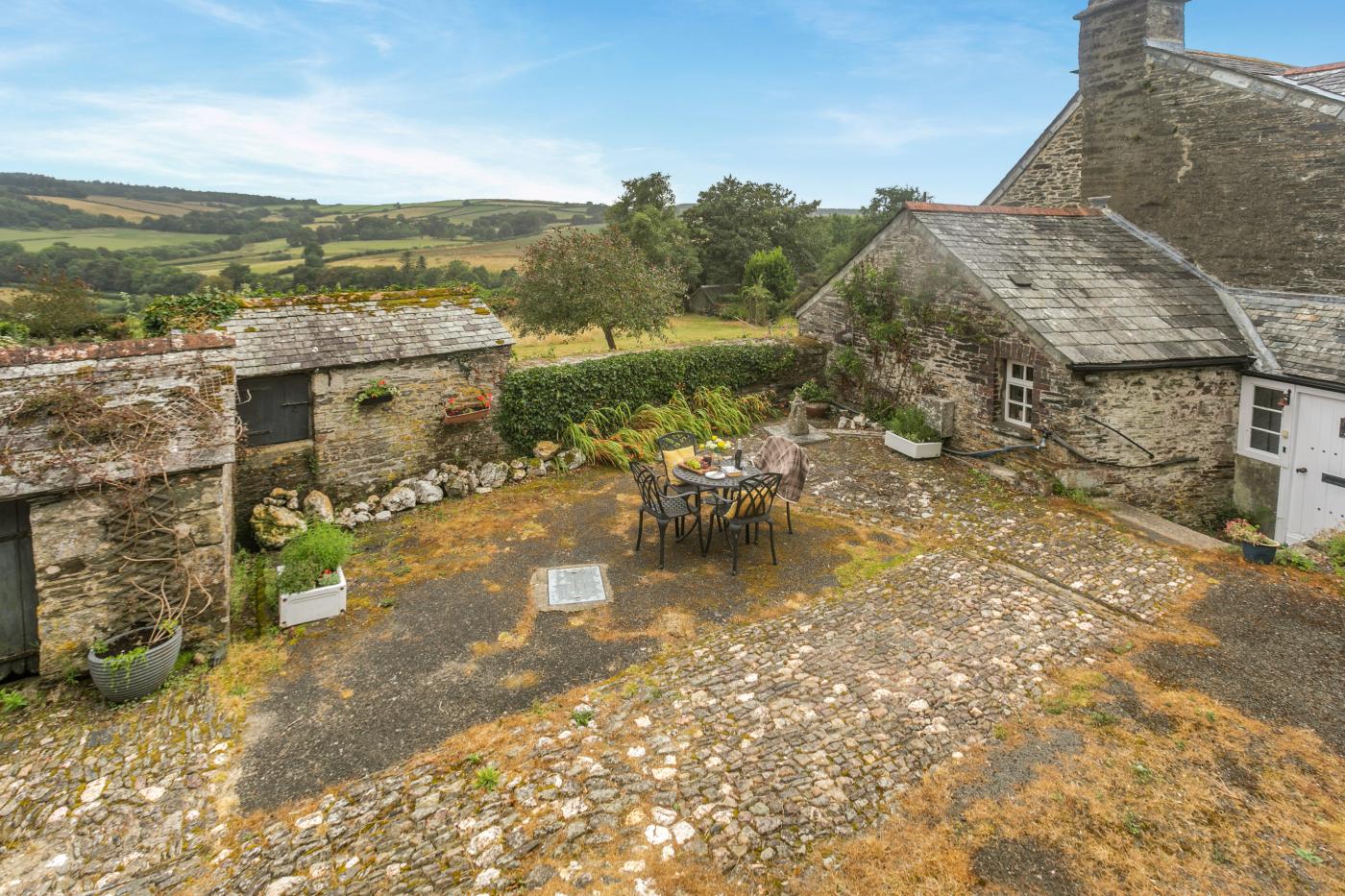1 Bedroom Cottage in Stoke Climsland