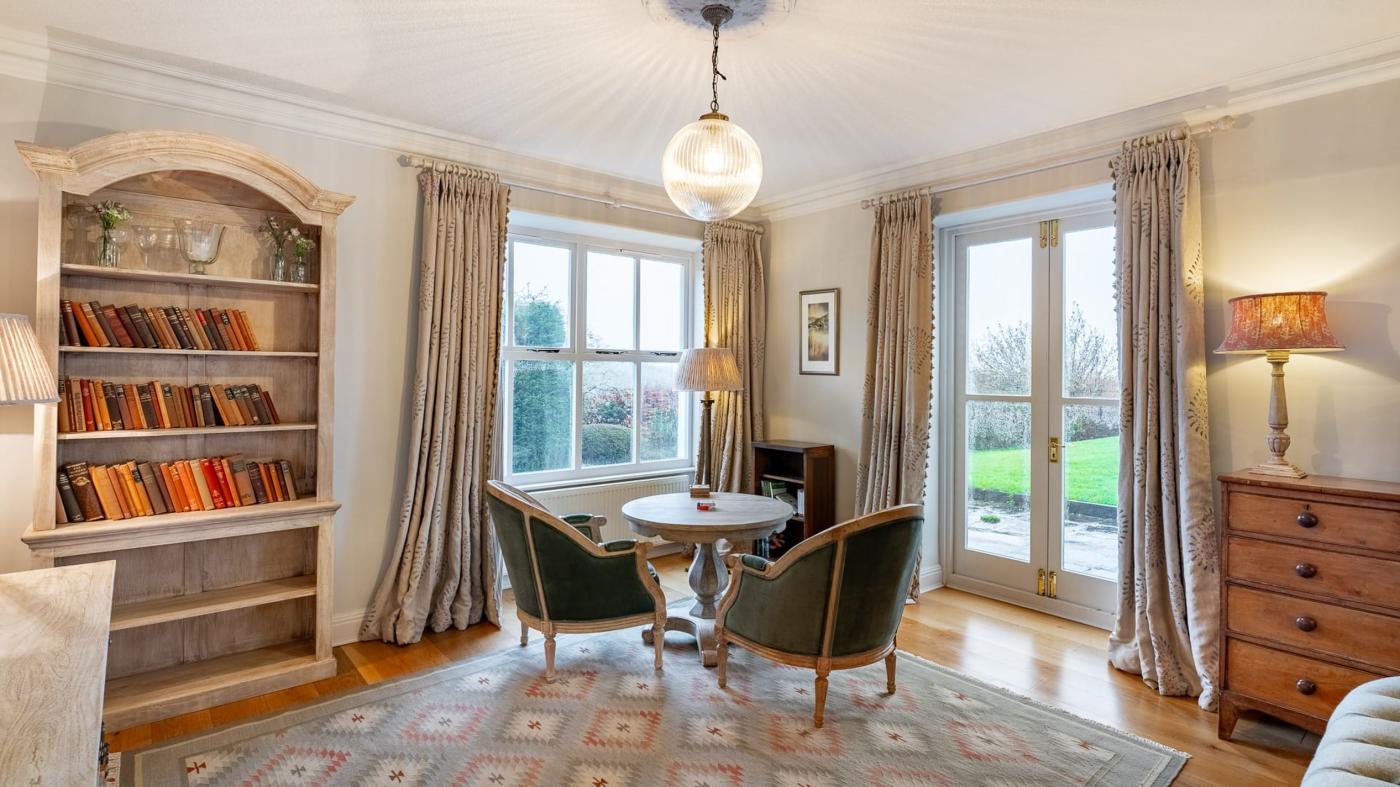Property image 5 for HC285480