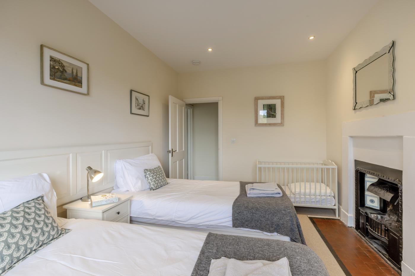 Property image 11 for HC289086