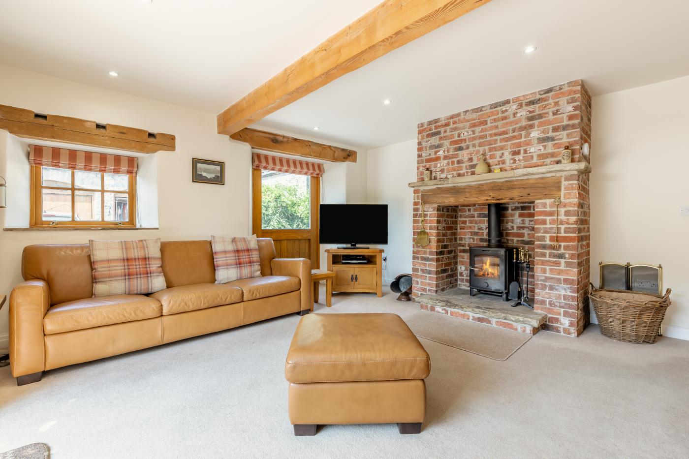 Property image 2 for HC57037
